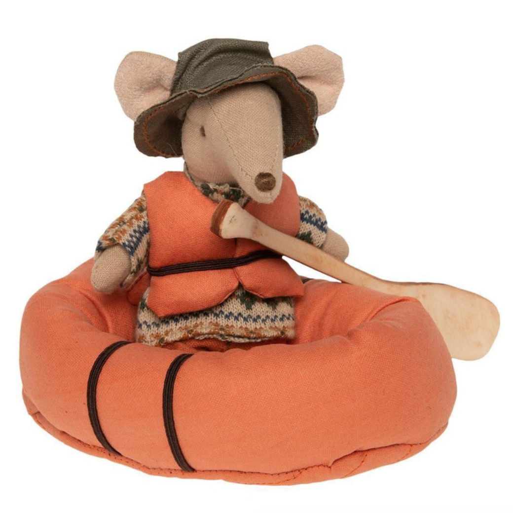 Rubber Boat For Little Mouse